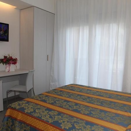 Hotel Pillon Бибионе Экстерьер фото