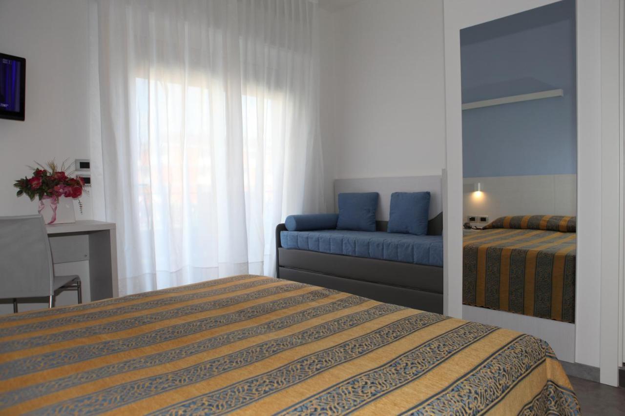 Hotel Pillon Бибионе Экстерьер фото