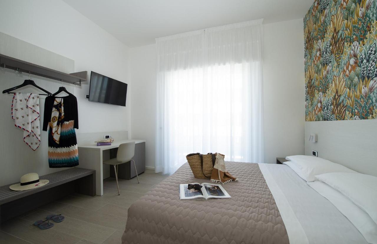 Hotel Pillon Бибионе Экстерьер фото