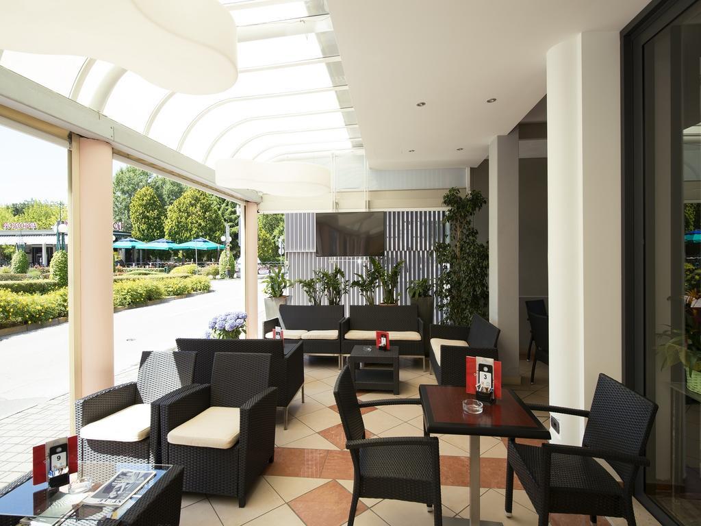 Hotel Pillon Бибионе Экстерьер фото
