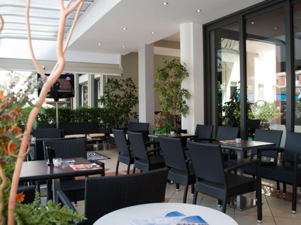 Hotel Pillon Бибионе Экстерьер фото