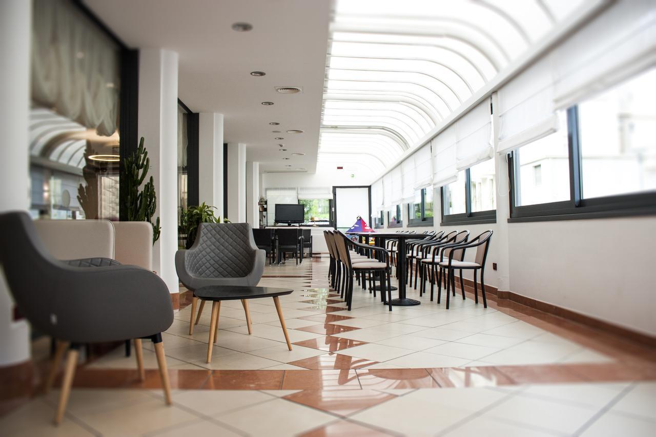 Hotel Pillon Бибионе Экстерьер фото